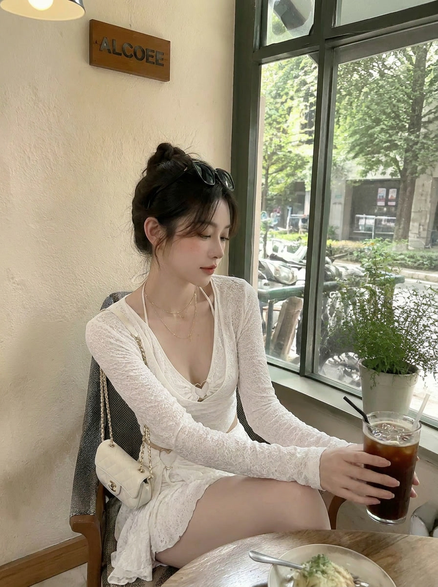 女装3 第 2 张完整图片